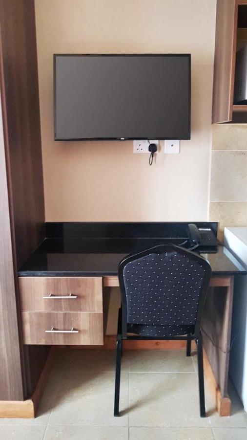 Nairobi West Suites Kültér fotó